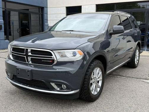 Bruiser Gray Clearcoat 2018 Dodge Durango SXT
