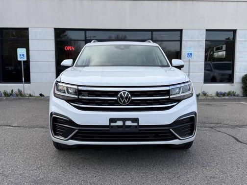 Pure White 2021 Volkswagen Atlas 3.6L SEL