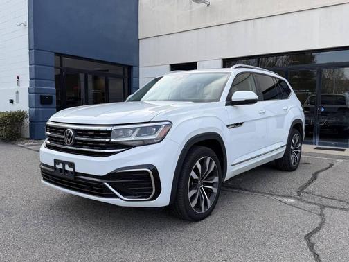 Pure White 2021 Volkswagen Atlas 3.6L SEL
