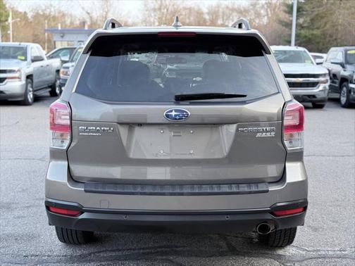 2017 Subaru Forester 2.5i Touring
