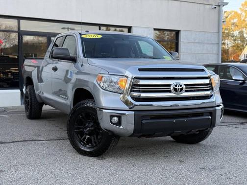 2016 Toyota Tundra SR5
