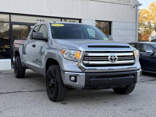 2016 Toyota Tundra SR5