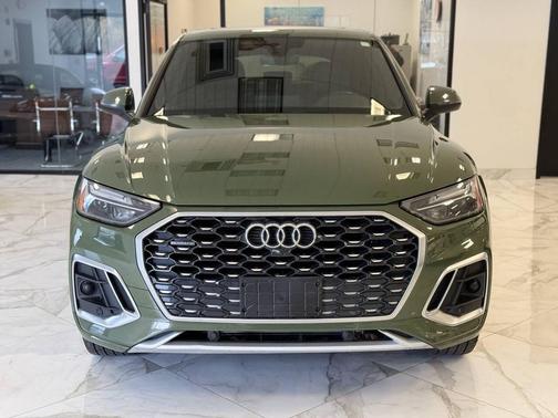 2022 Audi Q5 45 S line Premium