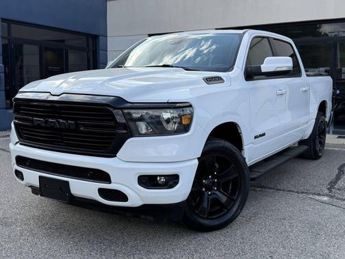 Bright White Clearcoat 2020 RAM 1500 Big Horn/Lone Star