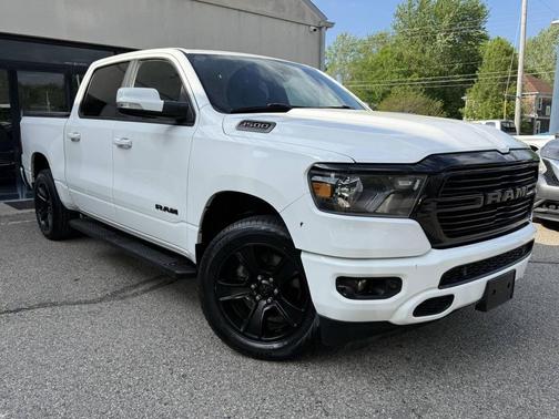 Bright White Clearcoat 2020 RAM 1500 Big Horn/Lone Star