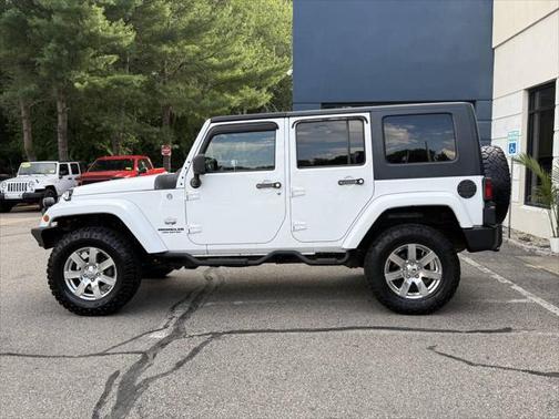 2012 Jeep Wrangler Unlimited Sahara