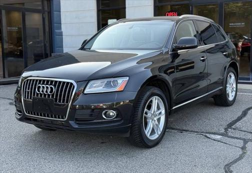 2017 Audi Q5 2.0T Premium Plus