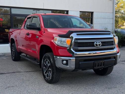 2015 Toyota Tundra SR5