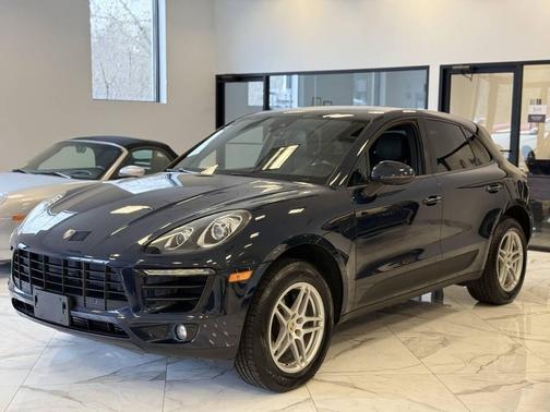 2018 Porsche Macan Base AWD 4dr SUV