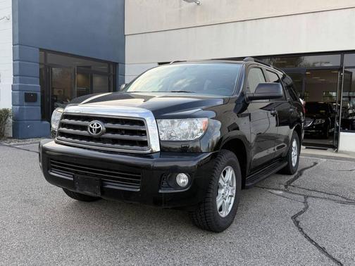 Black 2015 Toyota Sequoia SR5