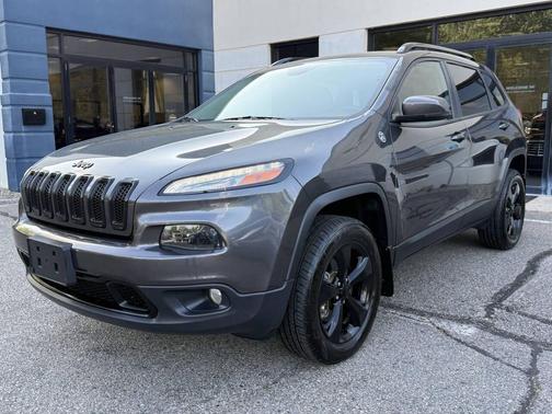 Granite Crystal Metallic Clearcoat 2016 Jeep Cherokee Limited
