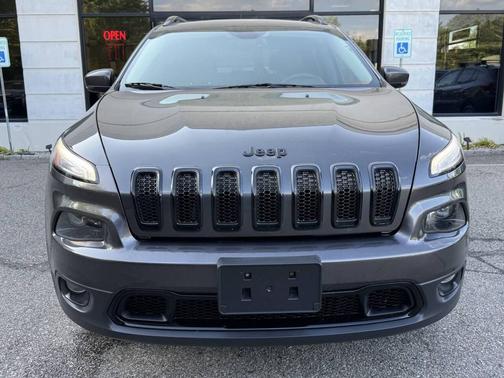 Granite Crystal Metallic Clearcoat 2016 Jeep Cherokee Limited