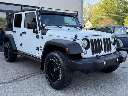 Bright White Clearcoat 2017 Jeep Wrangler Unlimited Sport