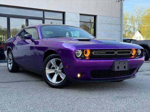 2021 Dodge Challenger SXT