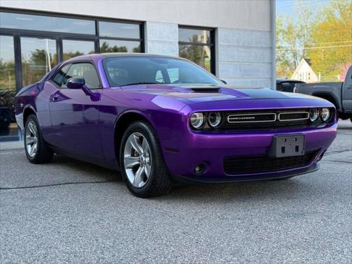 2021 Dodge Challenger SXT