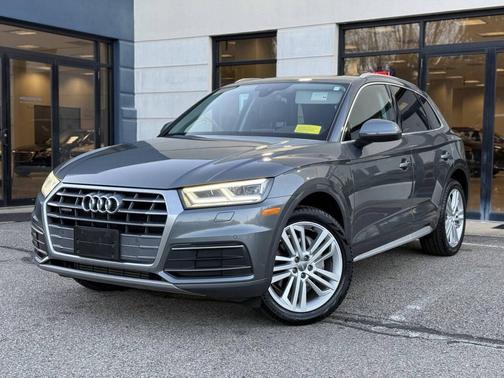2018 Audi Q5 2.0T Premium Plus