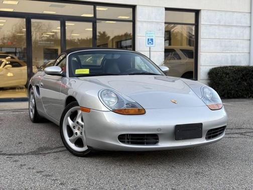 2001 Porsche Boxster Base 2dr Convertible