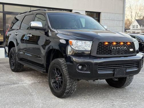 2016 Toyota Sequoia Limited