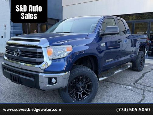 Blue Ribbon Metallic 2015 Toyota Tundra SR5