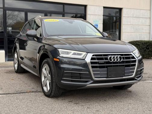 2018 Audi Q5 2.0T Summer of Audi Premium