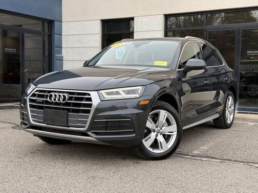 2018 Audi Q5 2.0T Summer of Audi Premium