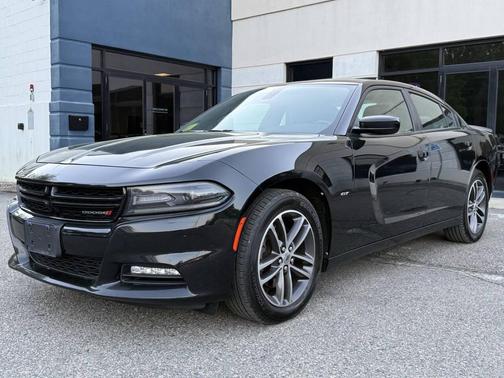 Pitch Black Clearcoat 2018 Dodge Charger GT