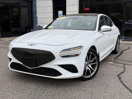 Alta White 2022 Genesis G70 2.0T AWD