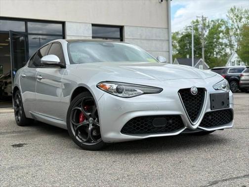 2017 Alfa Romeo Giulia Ti