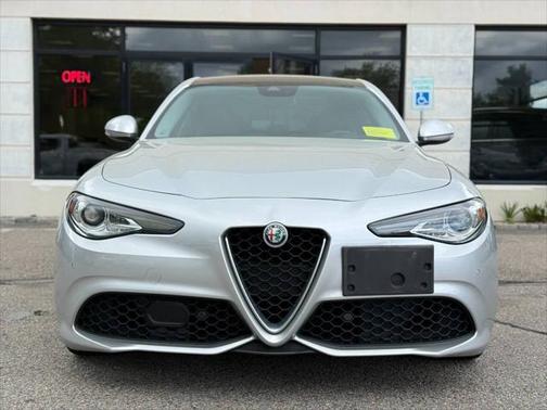 2017 Alfa Romeo Giulia Ti