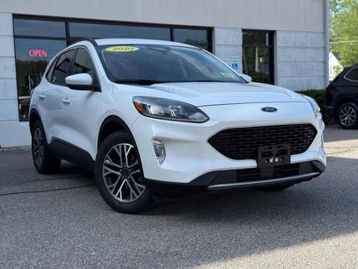 White 2020 Ford Escape SEL