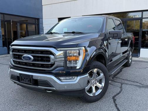Antimatter Blue Metallic 2021 Ford F-150 XLT