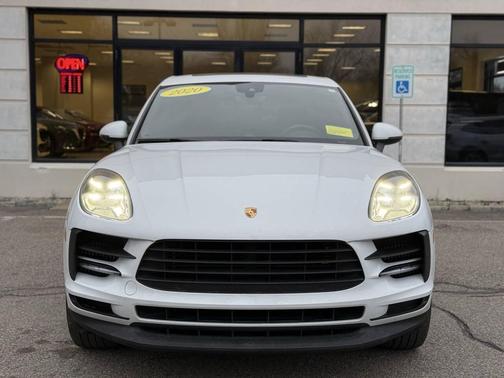 2020 Porsche Macan S