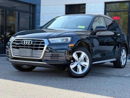 2018 Audi Q5 2.0T Summer of Audi Premium