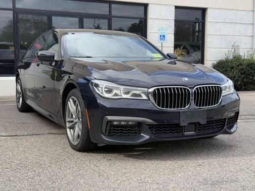 2019 BMW 750 i xDrive