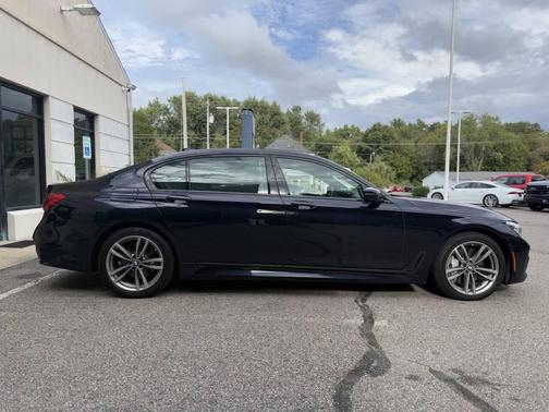 2019 BMW 750 i xDrive