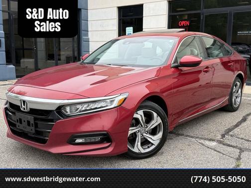 Radiant Red Metallic 2018 Honda Accord EX