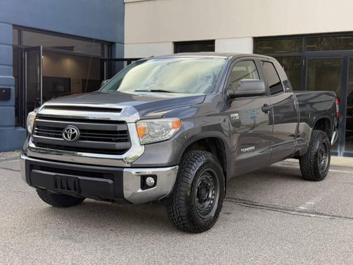2015 Toyota Tundra SR5