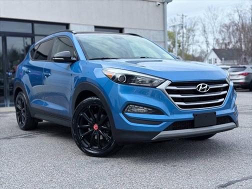 2017 Hyundai TUCSON Night