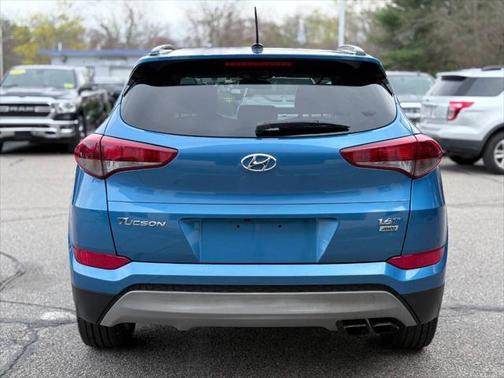 2017 Hyundai TUCSON Night