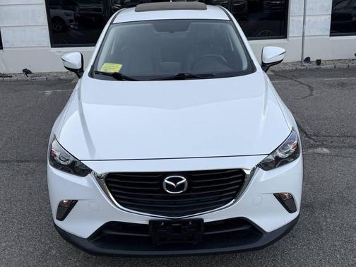 Crystal White Pearl Mica 2017 Mazda CX-3 Touring