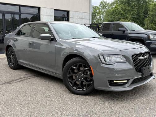 Ceramic Grey Clearcoat 2019 Chrysler 300 S