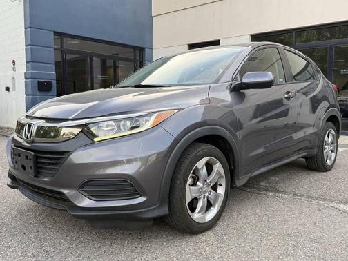 Brown 2019 Honda HR-V LX