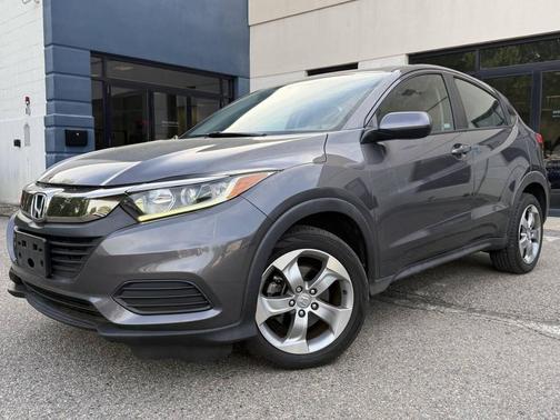 Brown 2019 Honda HR-V LX