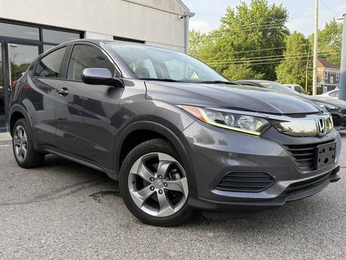 Brown 2019 Honda HR-V LX