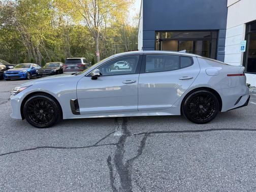 Ceramic Silver 2022 Kia Stinger GT-Line