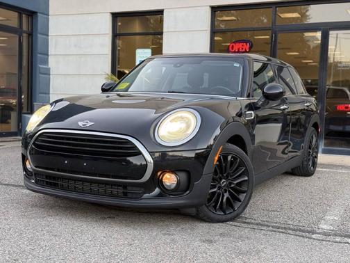 2017 MINI Clubman Cooper