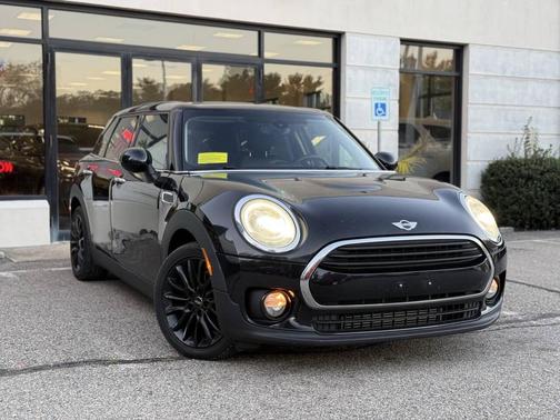2017 MINI Clubman Cooper