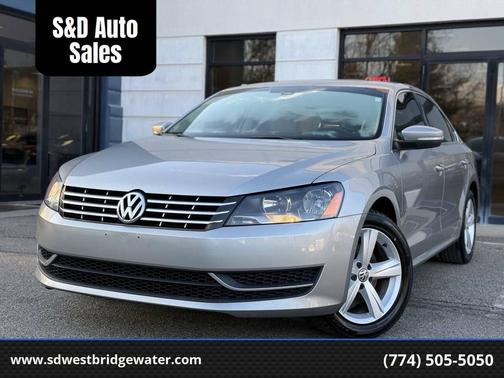 2013 Volkswagen Passat 2.0 TDI SE w/ Sunroof