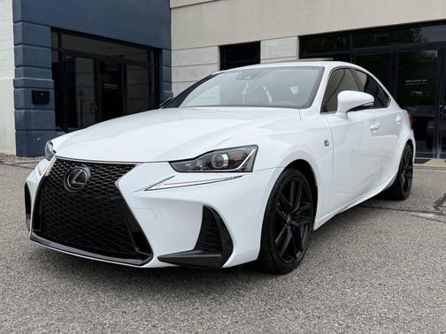 Off White 2018 Lexus IS 300 Base