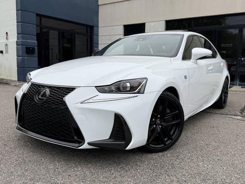 Off White 2018 Lexus IS 300 Base
